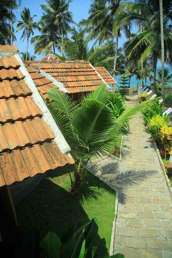 Woodhouse Beach Resort Varkala Eksteriør billede