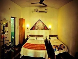 Woodhouse Beach Resort Varkala Eksteriør billede